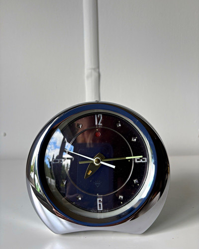 Vintage mechanical wind - vintage, up