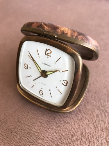 Vintage travelling alarm clock - travelling,