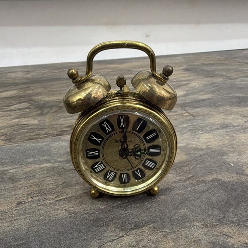 Wind twin bell alarm clock - wind-up,