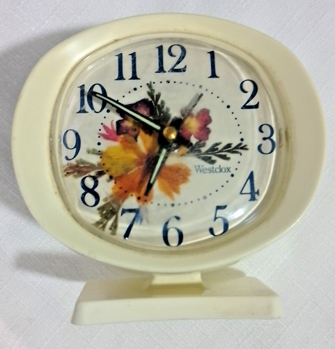 Grandmas alarm clock - ,