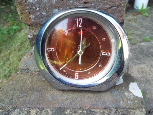 Retro space age alarm clock - space,