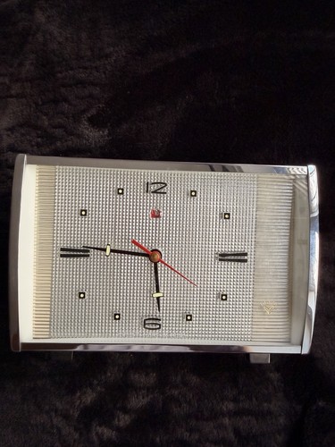 Diamond alarm clock