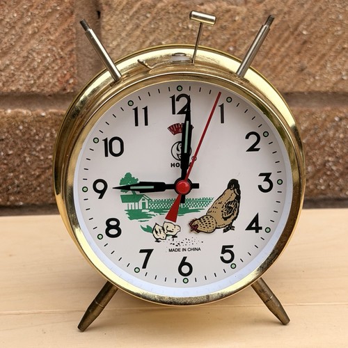 Vintage pecking hen chicken - hen,