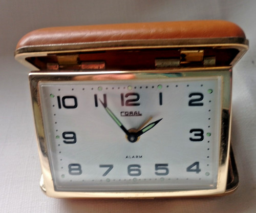 Vintage coral folding travel - vintage,