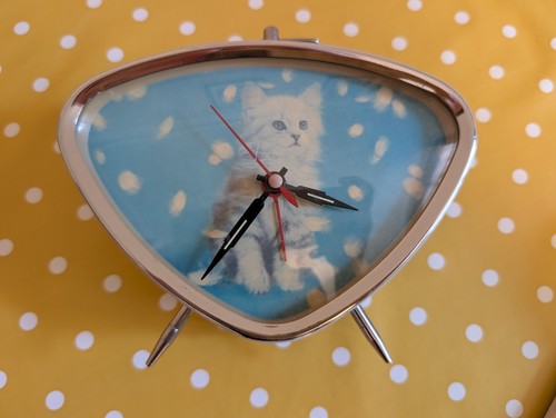 Vintage 1980 90s cats - vintage, alarm